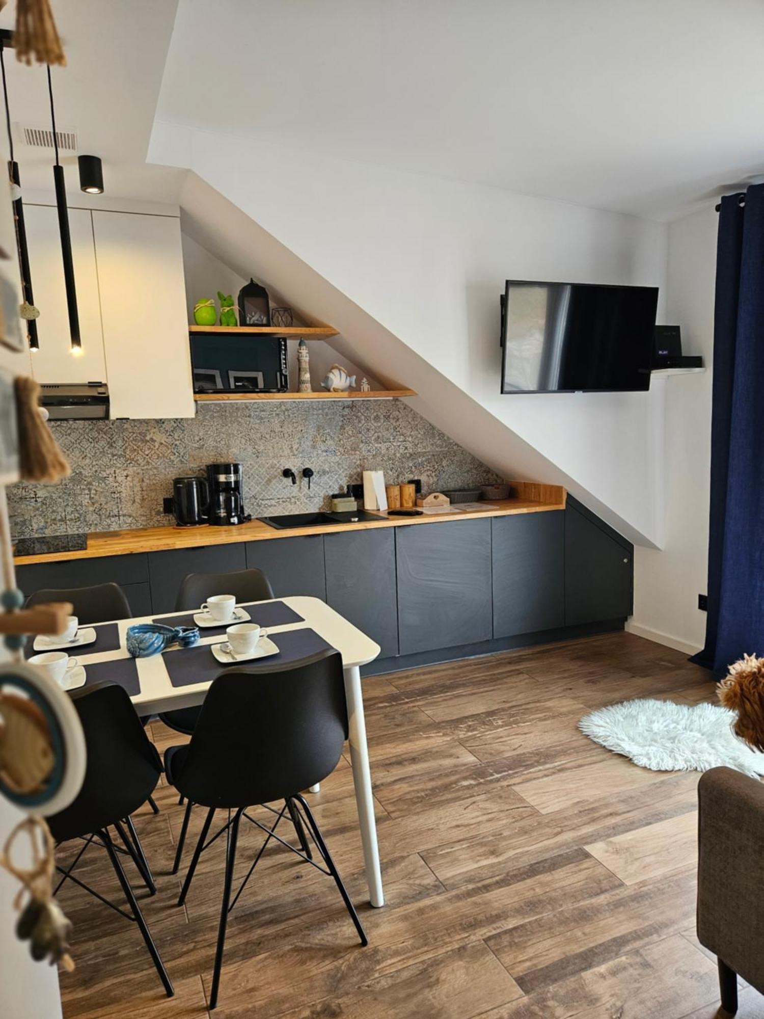 Apartament Grunwaldzka 105 Z Tarasem 5O M Do Plazy Pobierowo Εξωτερικό φωτογραφία